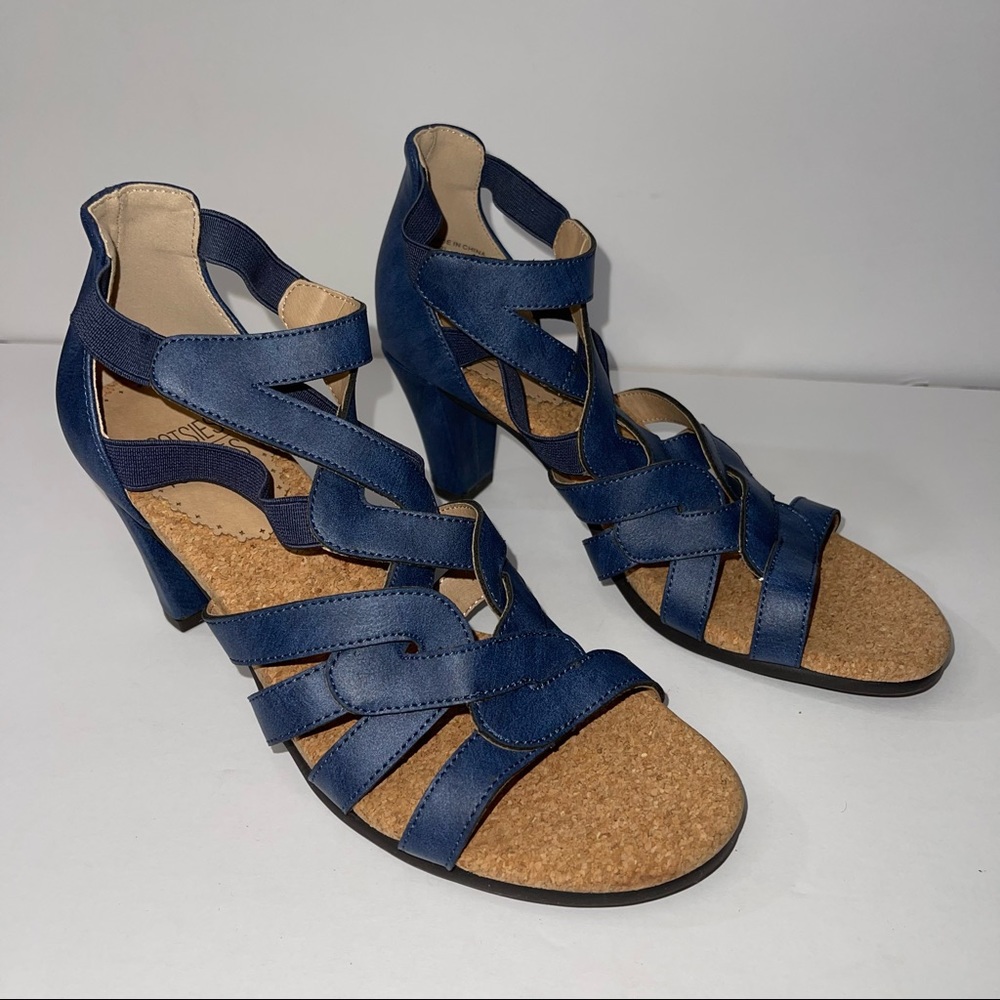 Mootsie Tootsies Teri strappy sandals blue size 6